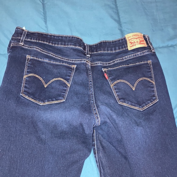 Mid rise Levi’s - Picture 5 of 5